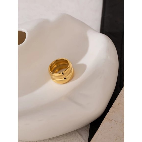 NEW 18K Gold Plated Wide Double Band Ring - Picture 2 of 9